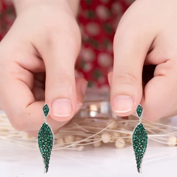 

European women luxury extravagant style long earrings female retro zircon ultra flash Korean version of Poda atmospheric simplic