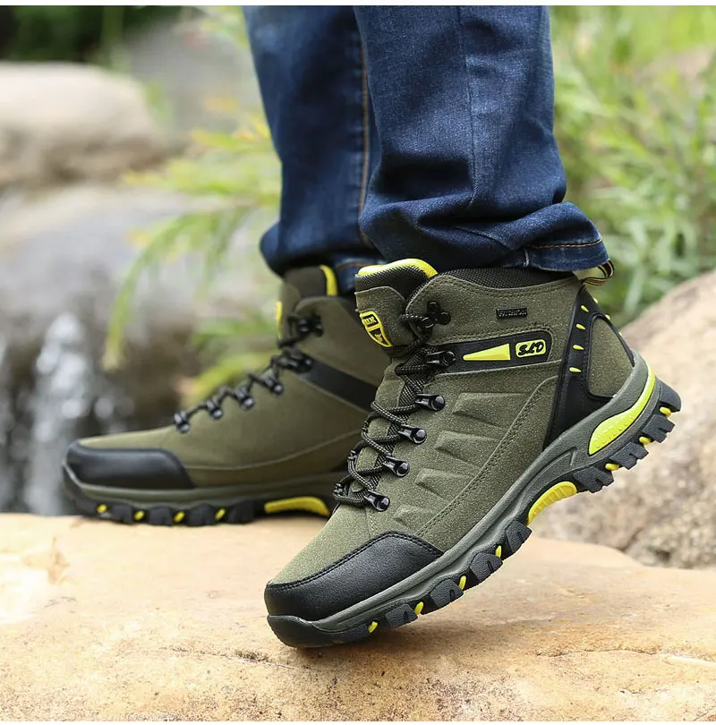 outdoor-hiking-boots-for-men-and-women (13)