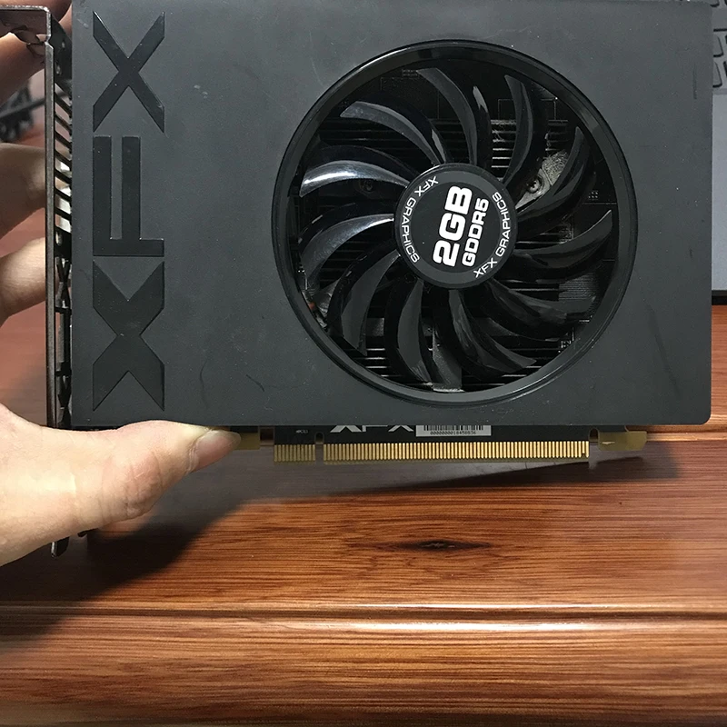 Used XFX Radeon R7 240A 2GB Video Cards GPU For AMD Radeon R7240A GDDR5 128bit Graphics Screen Cards Desktop Computer best video card for gaming pc