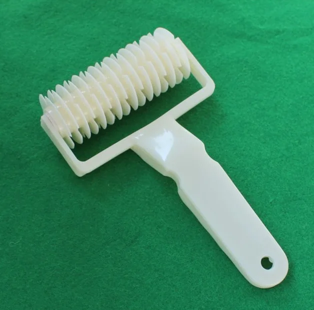 Plastic net knife, roller knife, hob, biscuit pizza pie, cake mold, baking tool bakery tools