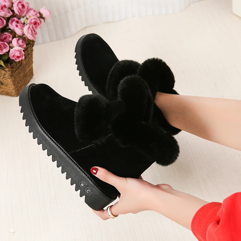 Snow Boots Brand Women Winter Boots Flat Heel Suede Mother Shoes Antiskid Flexible Women Fashion Casual Furry Boots