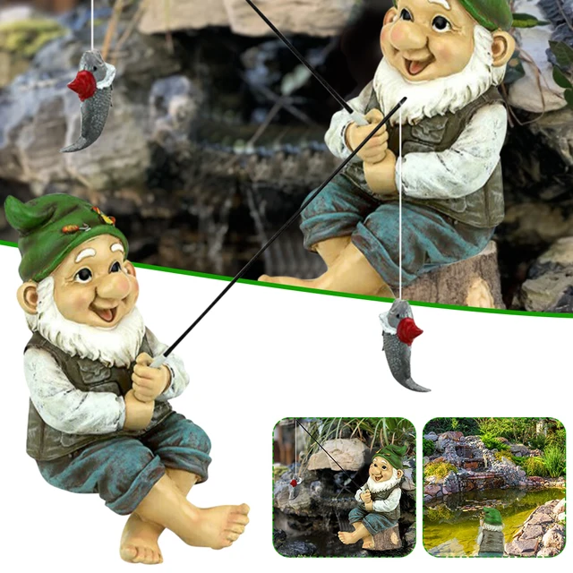 Mini Resin Moss Micro Landscape Garden Decoration Gnome Statue Resin Garden Figurines Ornaments for Bookshelf Garden Accessories 8x10x14cm