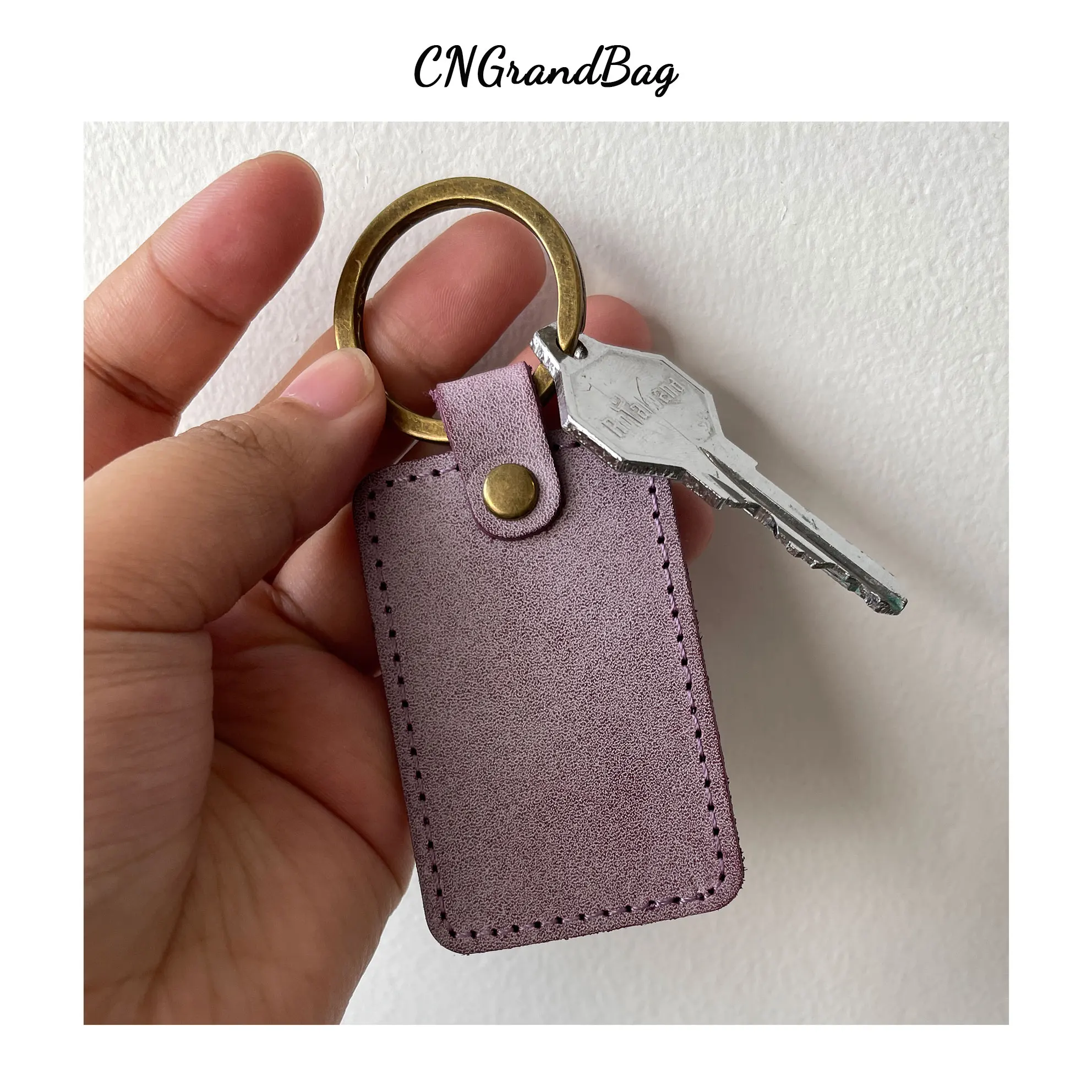 Genuine Vegetable Tanned Leather Key Holder Keychain Personalized Letters Square Keyring