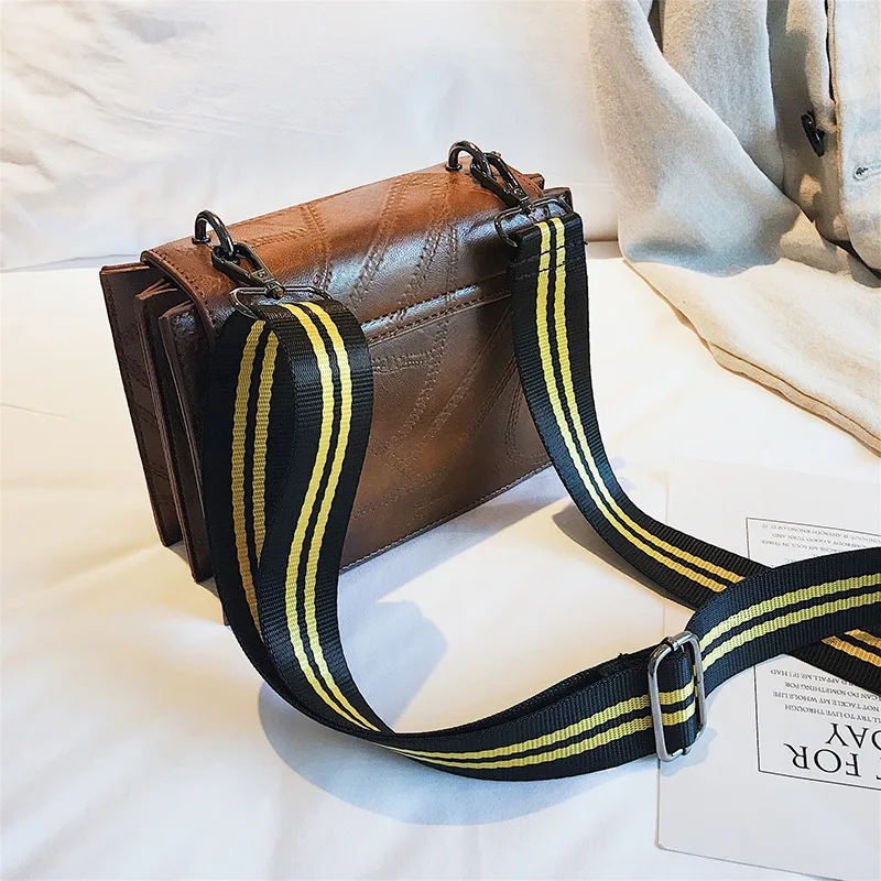 

Stereo Square Sling Bag Decoration Bear Magnetic Snap Shoulder WOMEN'S Bag