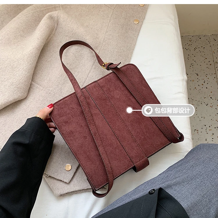 Vintage suede lady crossbody bag winter Fashion New velvet Women's Designer Handbag Casual Shoulder Messenger Bag