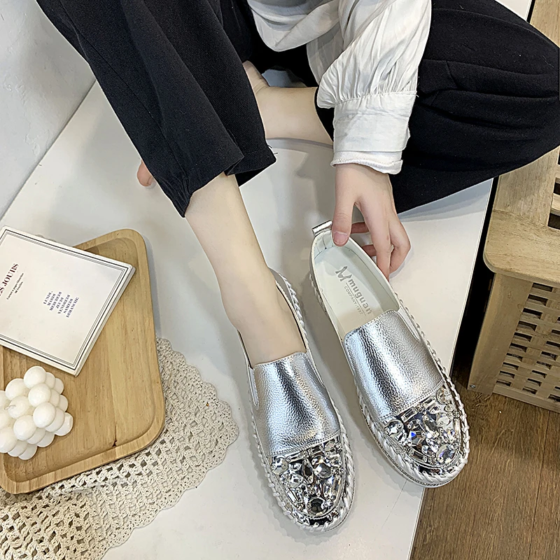 Mocasines de plata brillante para mujer, zapatos planos cuero con punta y cristales, con plataforma para parejas, talla 43|Zapatos planos mujer| - AliExpress