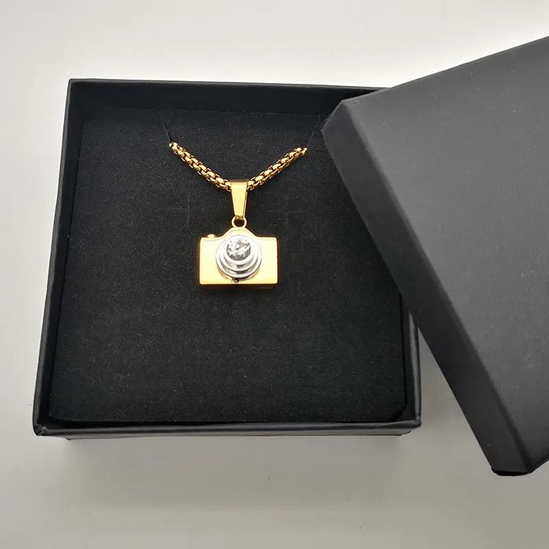 Stainless Steel Creative Men Camera Pendant Necklace Cubic Zirconia Stones Camera Popcorn Chain Necklace Fashion Jewelry Women