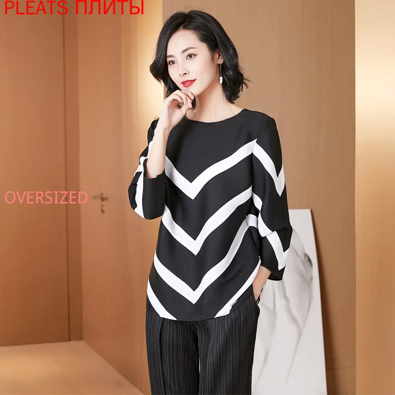 Miyake Pleated Underlay Women's New Stripe
