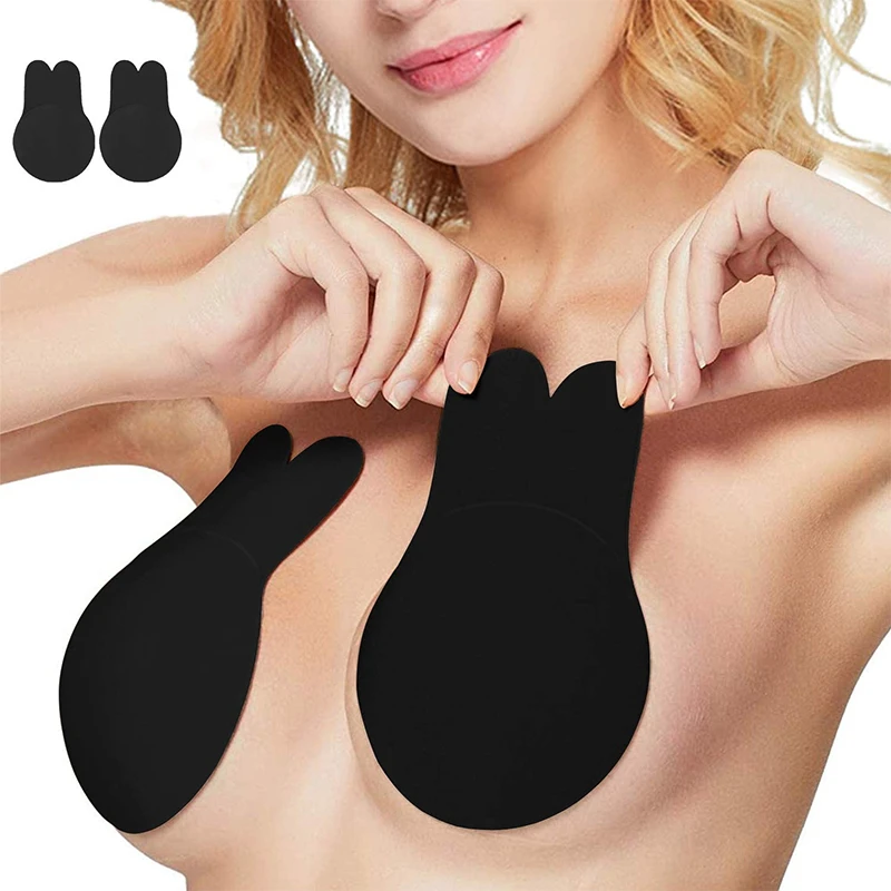 This Is What Those Pull-Together Sticky Bras Look Like On Different-Sized  Bodies