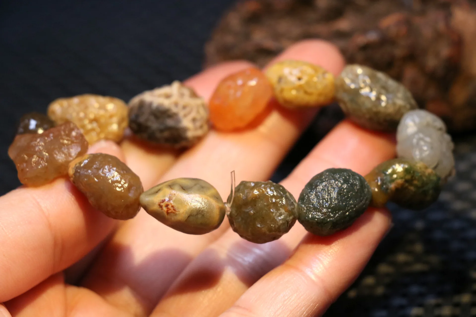 

Большой Талисман с сокровищами, энергетический бренд, новый натуральный алашанский Гоби, браслет с бусинами из пустынного агата, амулет A Timestown UPS21106