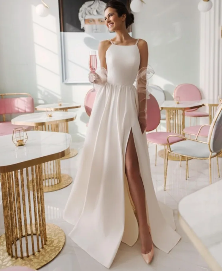 

Chic Simple Boho Wedding Dresses 2021 with High Slit Thinner Straps Sleeveless A-line Bridal Gown Robe De Mariee