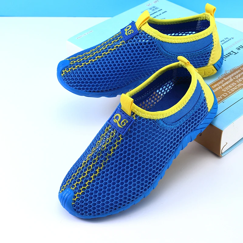 

Boys & Girls' Breathable Mesh Slip-on Sneakers Sandals Water Shoe for Running Pool Beach Toddler/Kids