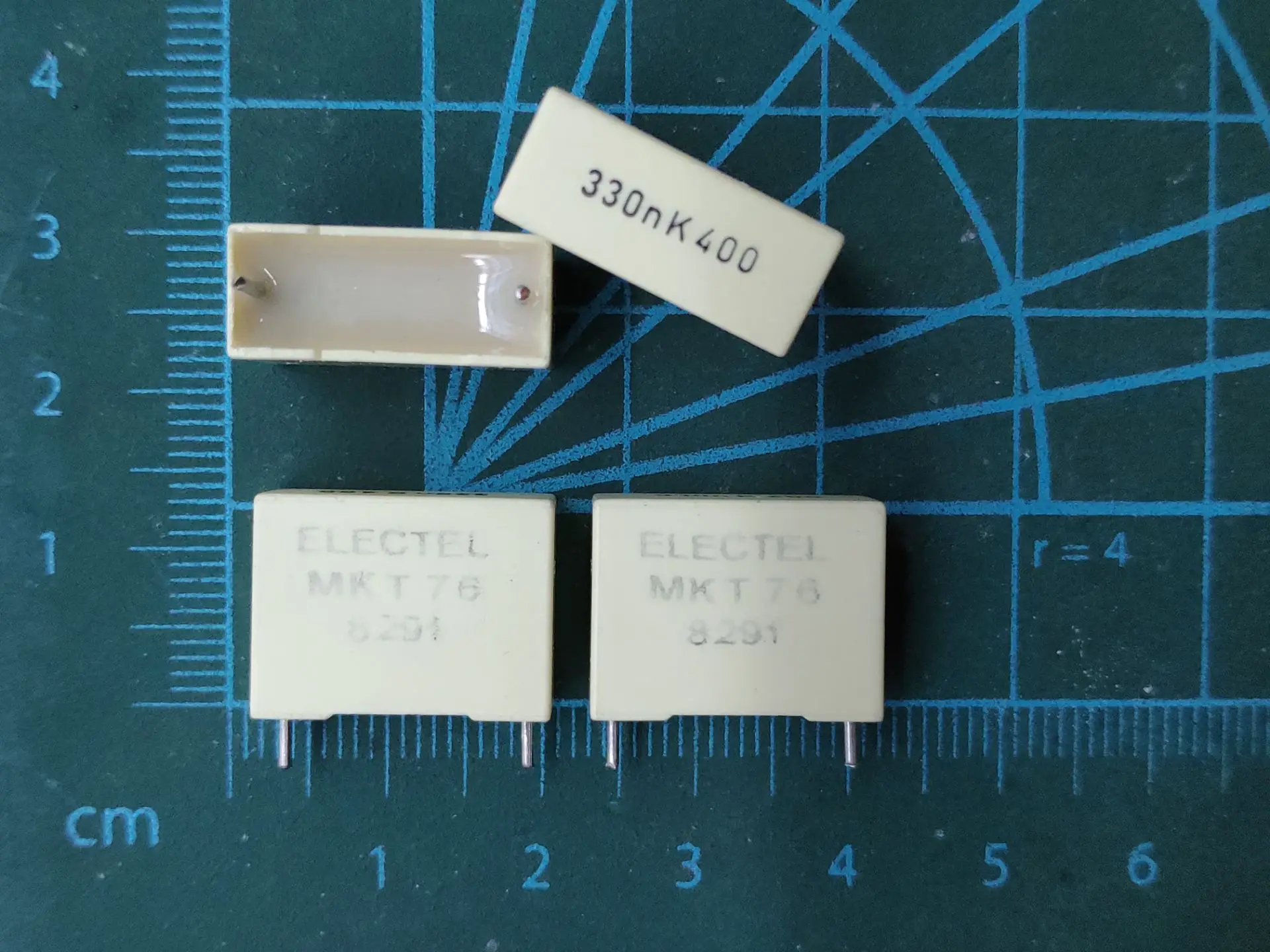 

Original New 100% MKT76 330nK400 capacitor MKT76 0.33UF 400V (Inductor)