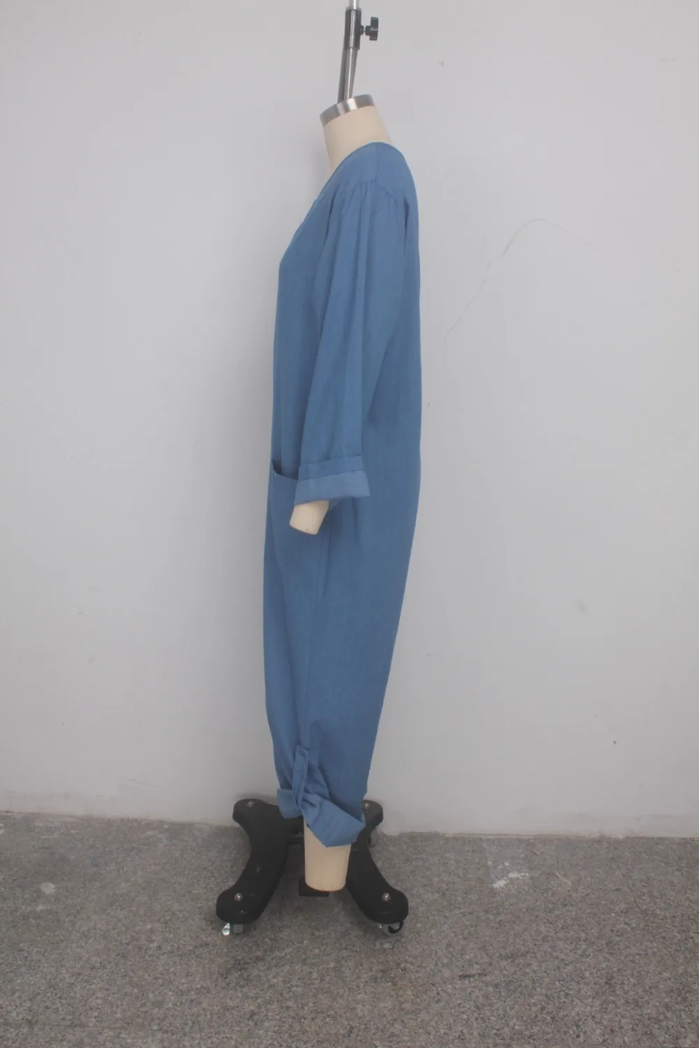 New style o neck leisure time women jumpsuit solid color sexy romper women wide leg pants playsuits LSMR9398