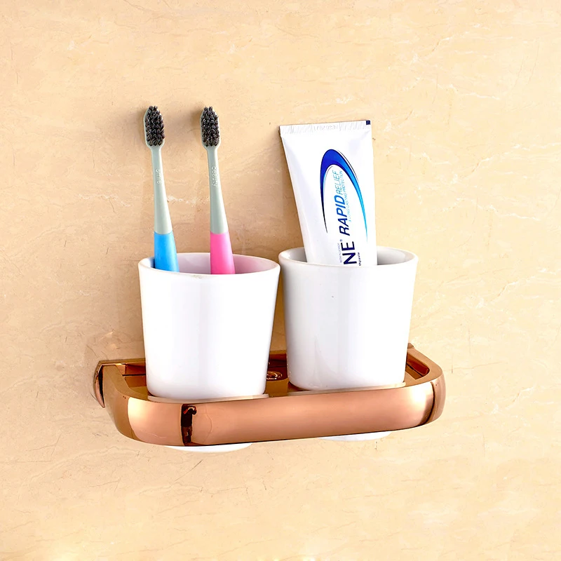 Toothbrush holder