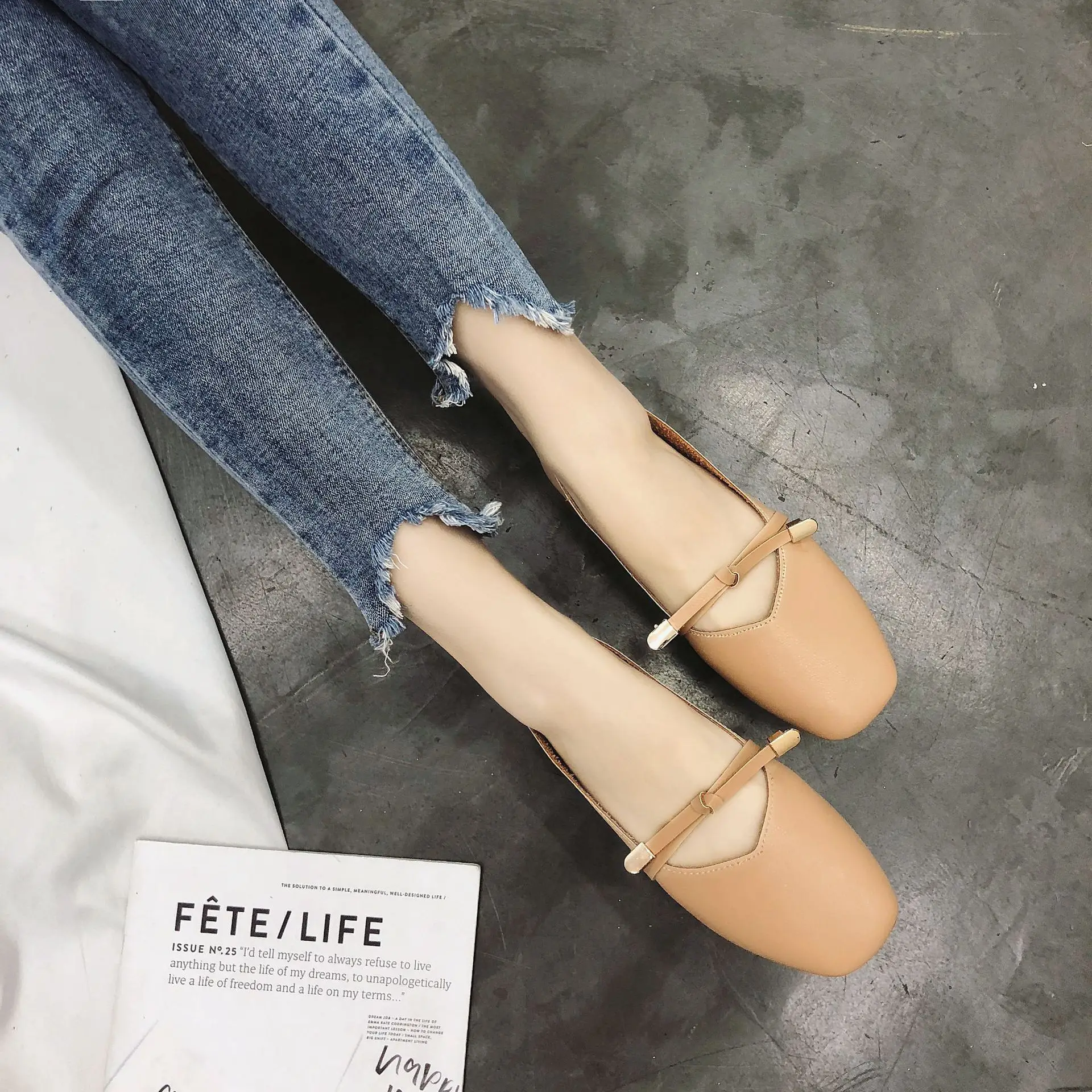 

2019 Spring New Style Square Head Chunky-Heel Semi-high Heeled Retro Grandma Shoes Straight-line Buckle Shoes Korean-style WOMEN