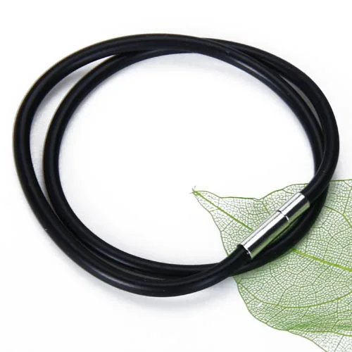 Collier Cordon Caoutchouc Noir - Fermoir Acier - Pour Femme Et Homme - Minimaliste Et Résistant