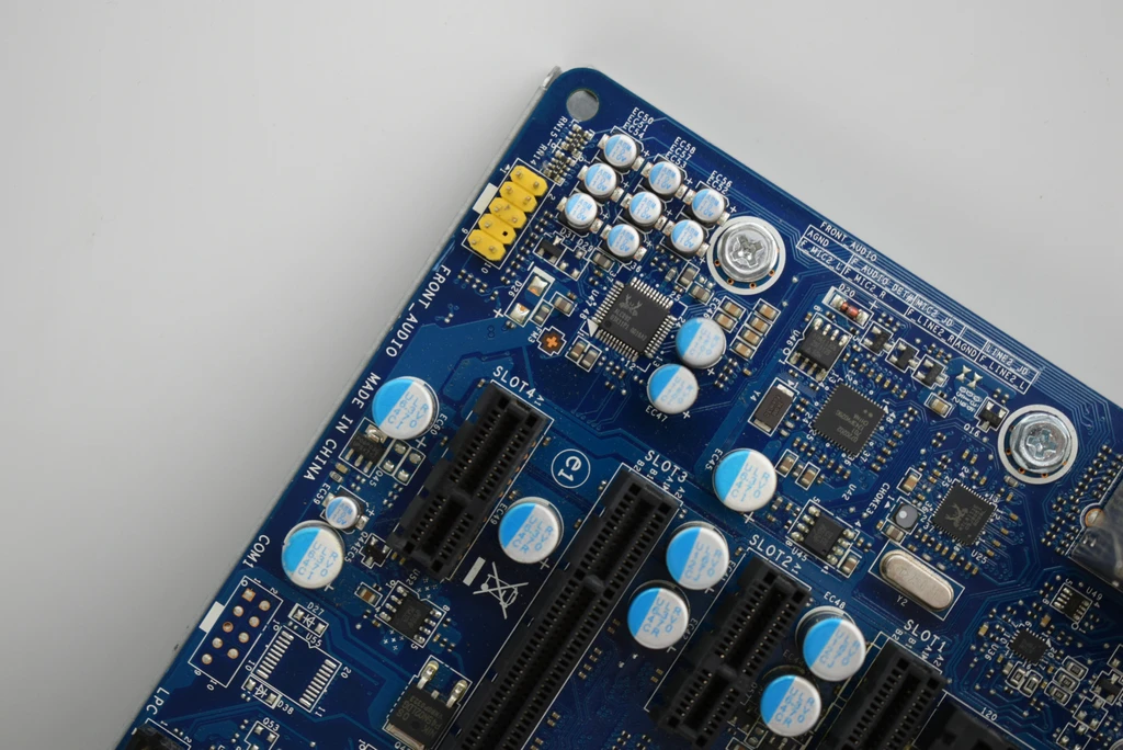 Для Dell Alienware Aurora R4 FPV4P 7JNH0 C5D9P/0FPV4P 07JNH0 0C5D9P X79 используется материнская плата