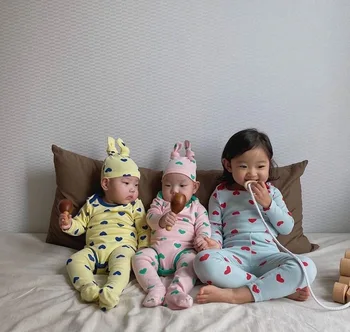 

3337 Baby Cotton Comfortable Loveheart Home Clothes Set Family Matching Clothing Baby Romper And Hat Suit