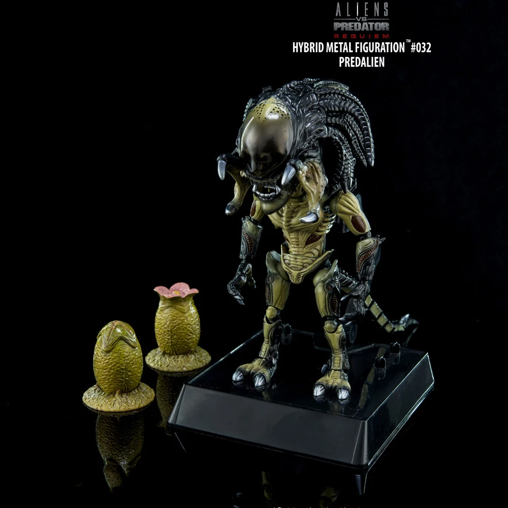 

Collectible Aliens vs Pretador Hybrid Metal Figuration #032 Predalien Limited Edition W/2 Alien Egg