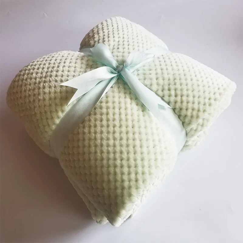 Однотонное Сетчатое мягкое одеяло для путешествий, бархатный ковер, переносное удобное полотенце, маленькое одеяло с рисунком ананаса, теплый подарок - Цвет: Светло-зеленый