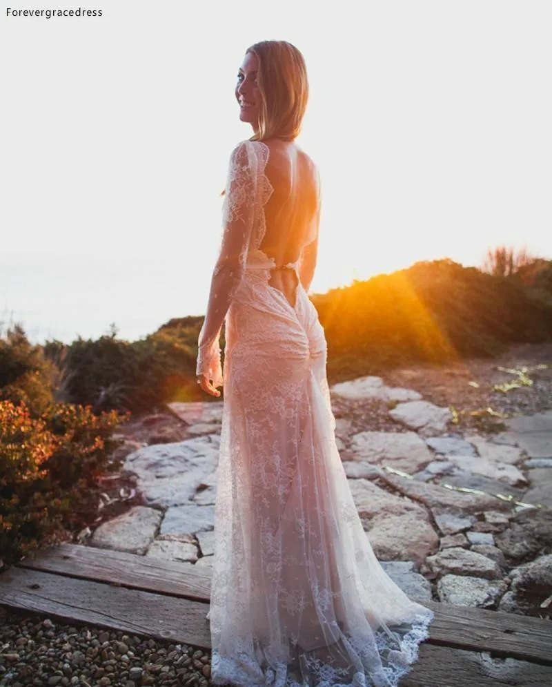 2017 New Romantic Bohemian Wedding Dresses Sheer Lace Long Sleeves V Neck Chiffon Floor Length Summer Beach Bridal Gowns  157 (3)