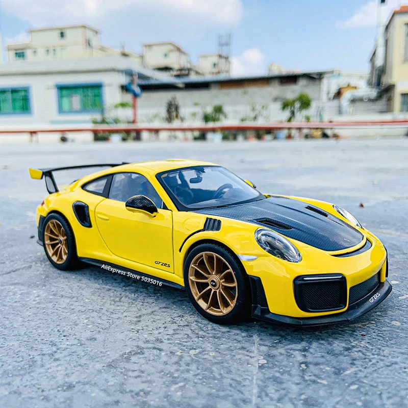 Модель автомобиля Maisto 1:24 Porsche 911 GT2 RS из сплава декоративная коллекция игрушечные
