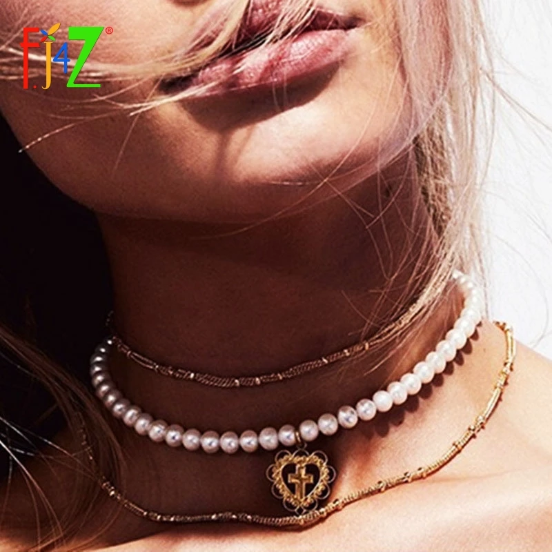 

F.J4Z 2019 New Elegant Simulated Pearl Beaded Choker Necklaces Baroque Heart Hand Stone Pendant Women Necklaces