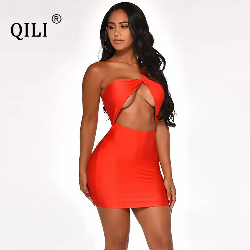 black and red club dresses