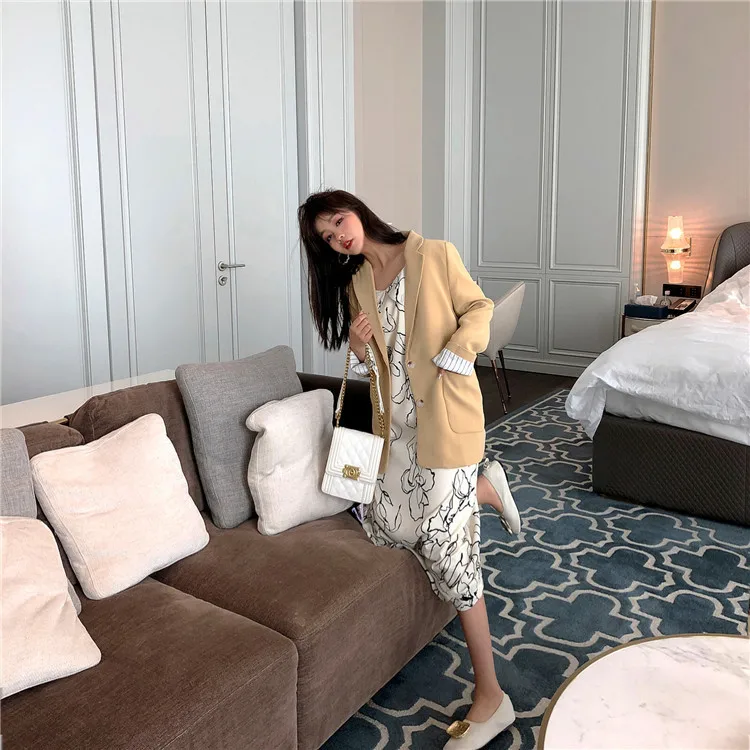 

Photo Shoot South Korea Early Spring New Style Loose Retro Textured Casual Small Suit Coat Women's