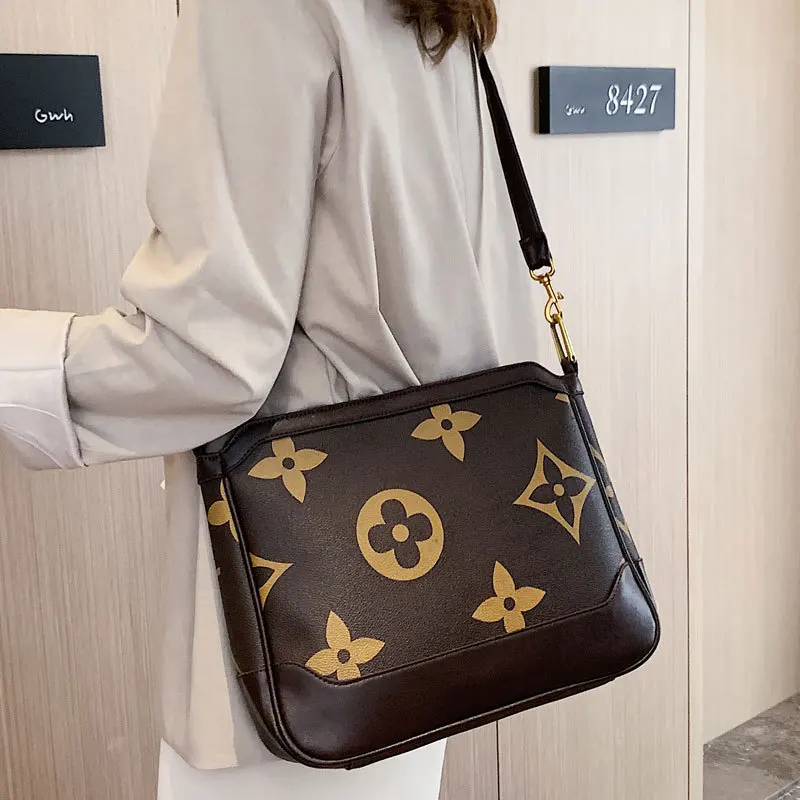 

Online Celebrity WOMEN'S Bag 2019 Autumn And Winter New Style Ozhouzhan Crossbody Bag Printed Fashion Retro Large-Volume