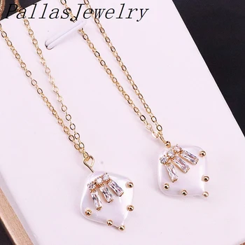 

8Pcs Nature White Shell with CZ micro Pave Square Charm Pendant Necklace
