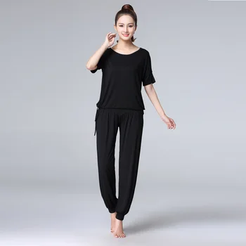 

Two Piece Modern Dance Chinese Classical Dancer Suit Training Dancing Costumes For Women
