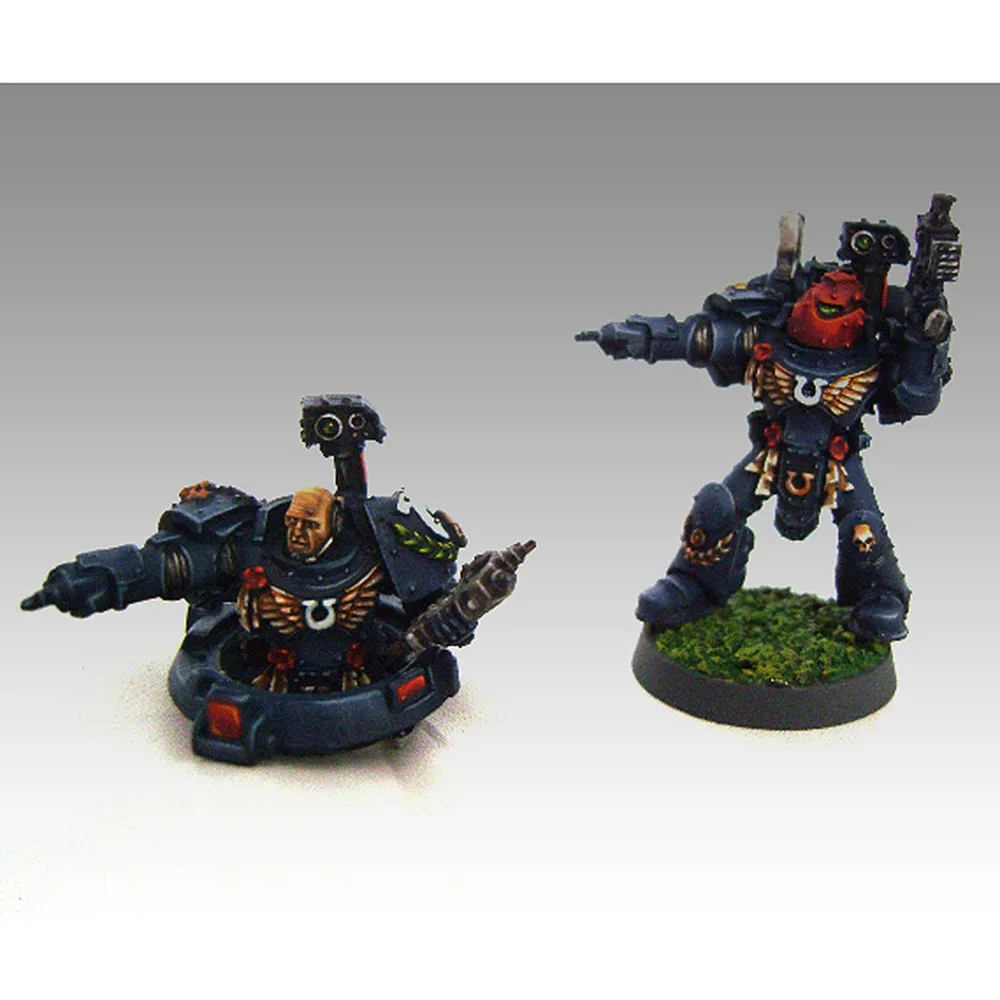 

Ultramarines Sergeant Chronus()