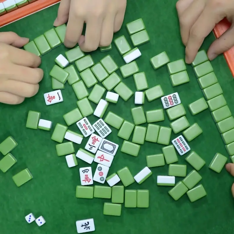 Japonês mahjong telhas/mão do agregado familiar para jogar mahjong