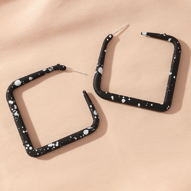 Geometric Polka Dot Earrings For Women's Personality Cold Style Black And White Dali Pattern Inkjet Jewelry Accessories