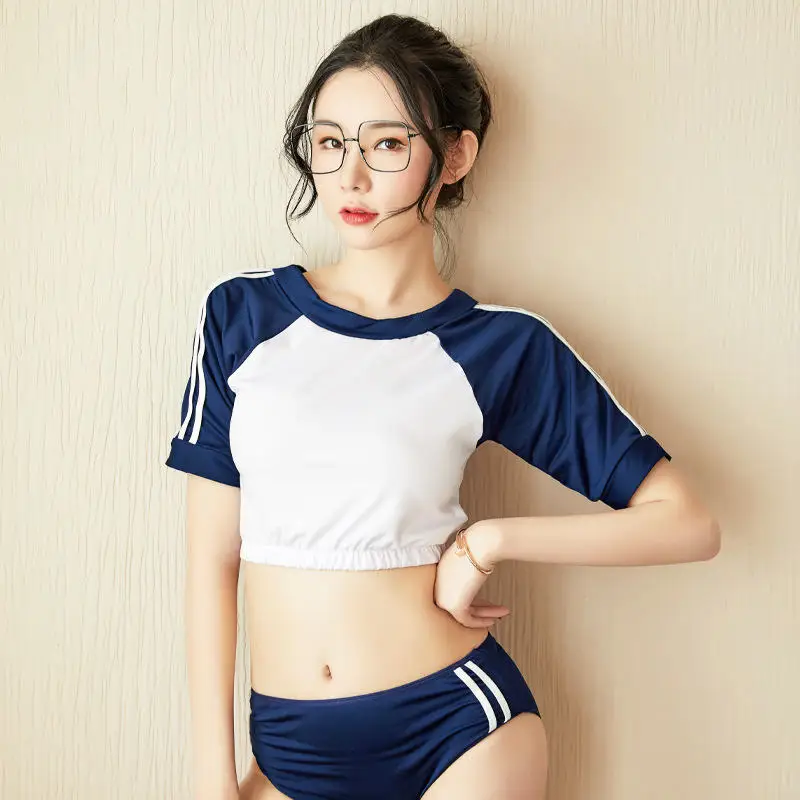 13030569773_2136453864