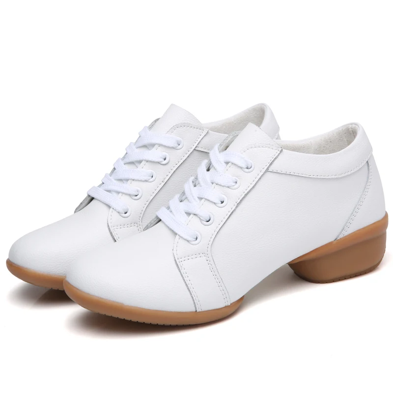 

Breathable Dance Shoes 2020 Spring Round Head Lace-up Leather Flat Dancing Shoes Square Trekking Shoes Women's Sneakers *Z8236