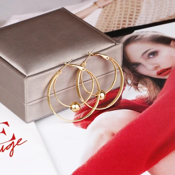 

Round Gold color Hoop earring for Women 40mm Classic girl earings Hoops Womens gift Zinc Alloy fashion Jewelry wholesale 2020