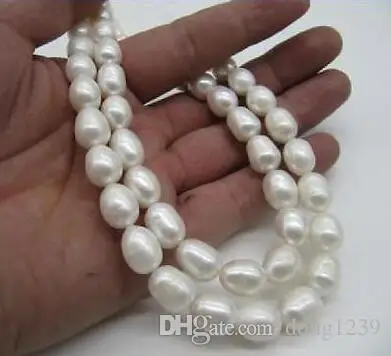 

2 rows design of 9-10mm white baroque Natural South Sea pearl necklace