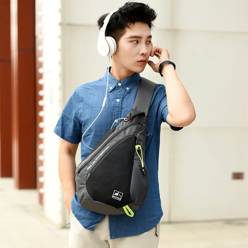 

2019 New Style Men's Sports Multi-functional Chest Pack Outdoor Sports Running Waterproof Oxford Cloth Crossbody Bag