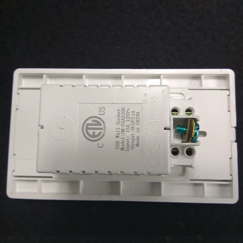 Американский стандарт розетки с 2 портами USB для зарядки телефона Ac 110-250V 15A двойной США штекер бытовой