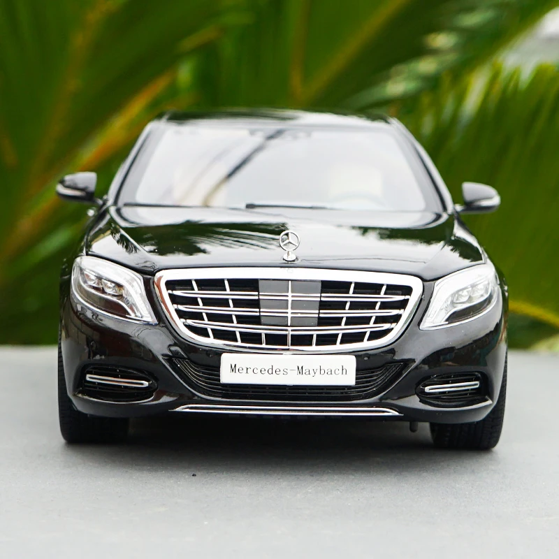 1:18 Maybach s-класс S600 литая Классическая Игрушка модель автомобиля для подарка, коллекции, игрушки - Цвет: Black