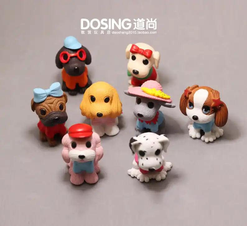 muñecos pequeños de plastico