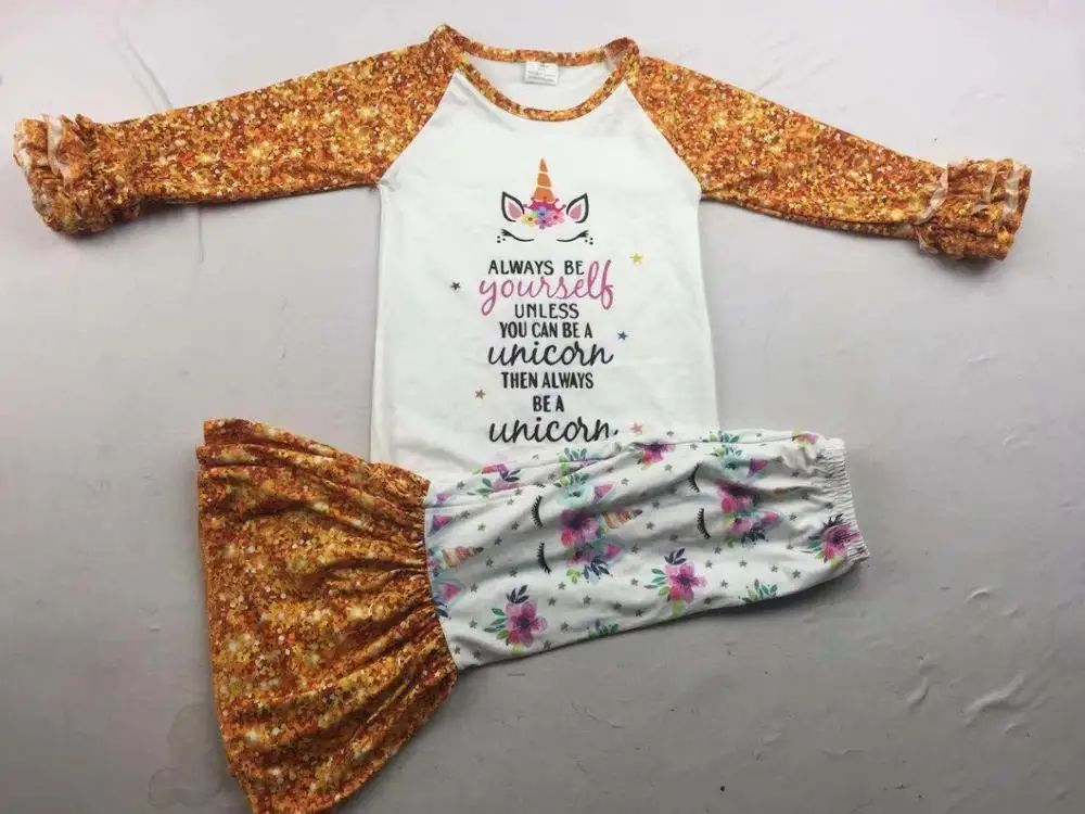 raglan shirts with printed sleeves