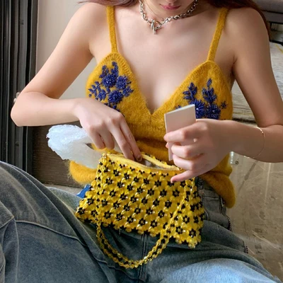 

Handmade Women Pearl Bags Designer Beaded Shoulder Bags handle Pearls Crossbody Bag Luxury Evening Clutch Purse Lady 2020