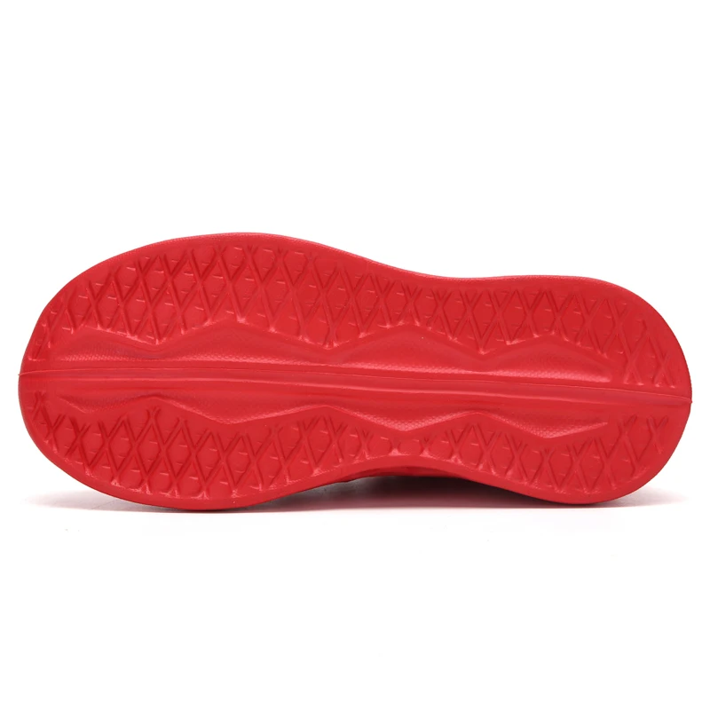 C05A8984