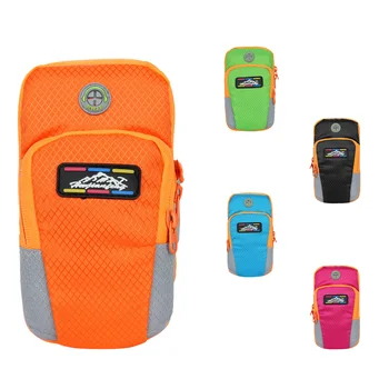 

Armband Sports Running Arm Band (with Adjustable Strap + Earphone Hole) 5.5'' -6'' Phone Holder Pouch