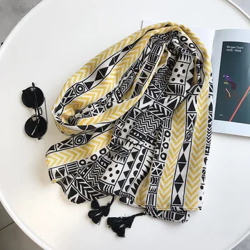 

2020 cotton scarf design black white impact color geometric sunscreen shawl lengthened twine beach towel silk towel yarn towel