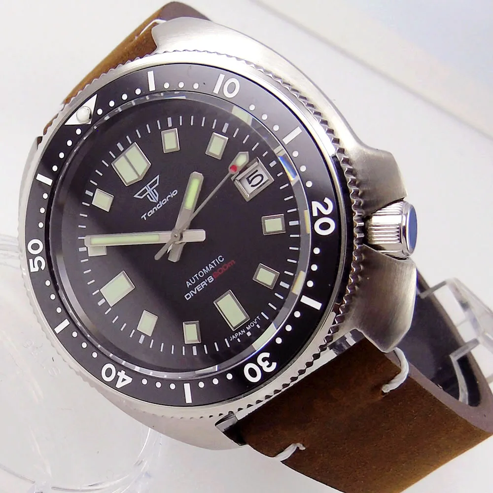 Tandorio 44mm Automatic Diving Men's Watch PT5000 NH35 200M Waterproof Sapphire Glass Black Dial C3 Lume Hands Leather Strap